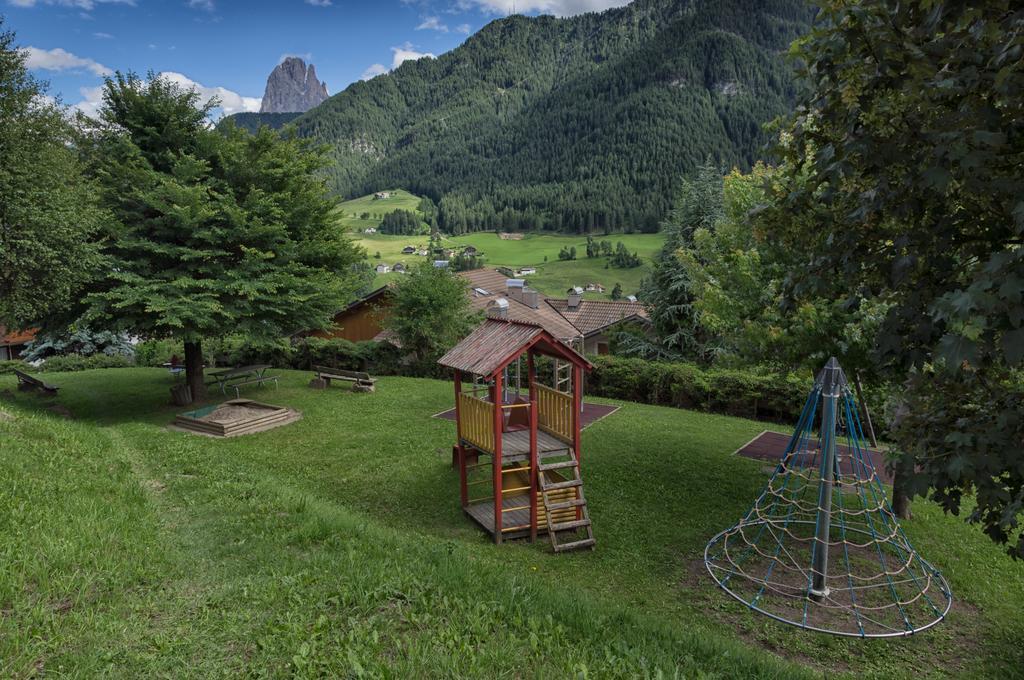 Apartments Markus Ortisei Luaran gambar